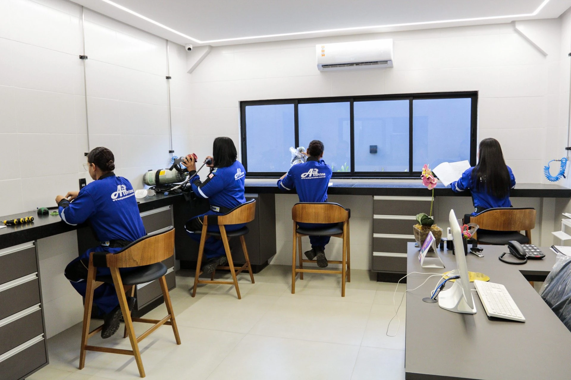 Conserto de equipamentos de segurança industrial na Bahia